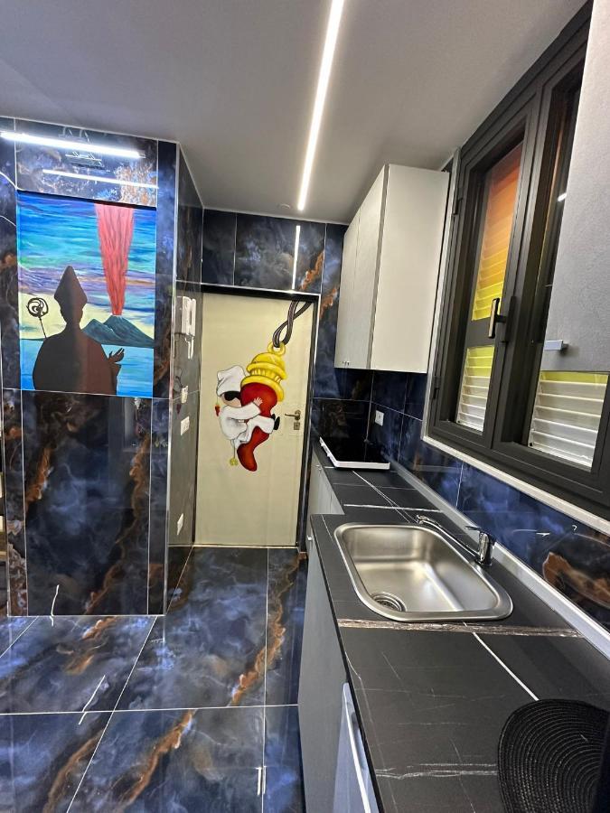 La Dimora Di Pulcinella Apartment Napoli Bagian luar foto